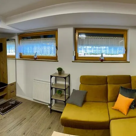 Szafran Apartamentyzakopianskie Basen Sauna Jacuzzi *