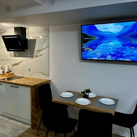 Szafran Apartamentyzakopianskie Basen Sauna Jacuzzi *